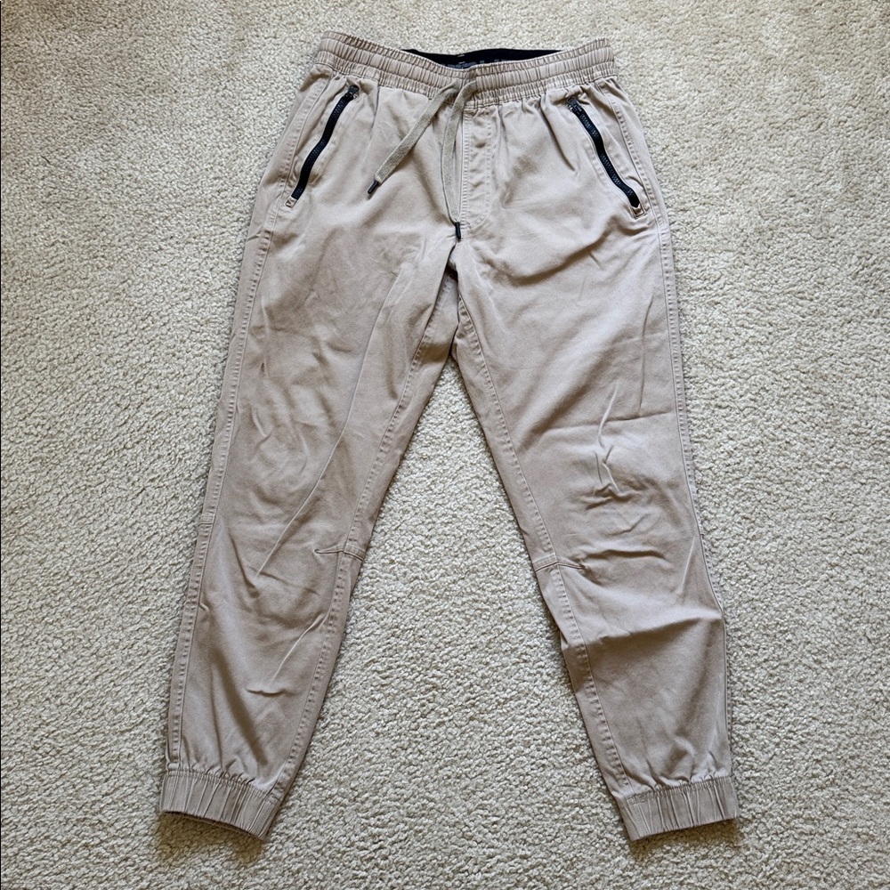 Under Armour Chino Joggers in Khaki